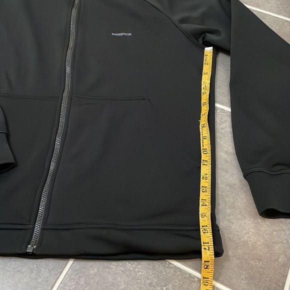 Patagonia stretch thermal hoodie black size Medium - Picture 3 of 12